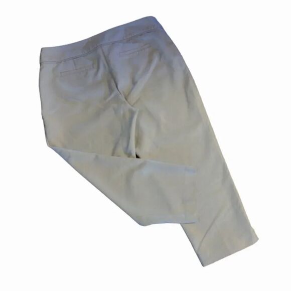 Apt 9 Light Beige Torie Midrise Straight Leg Capri Pants Size 12 - Picture 13 of 14